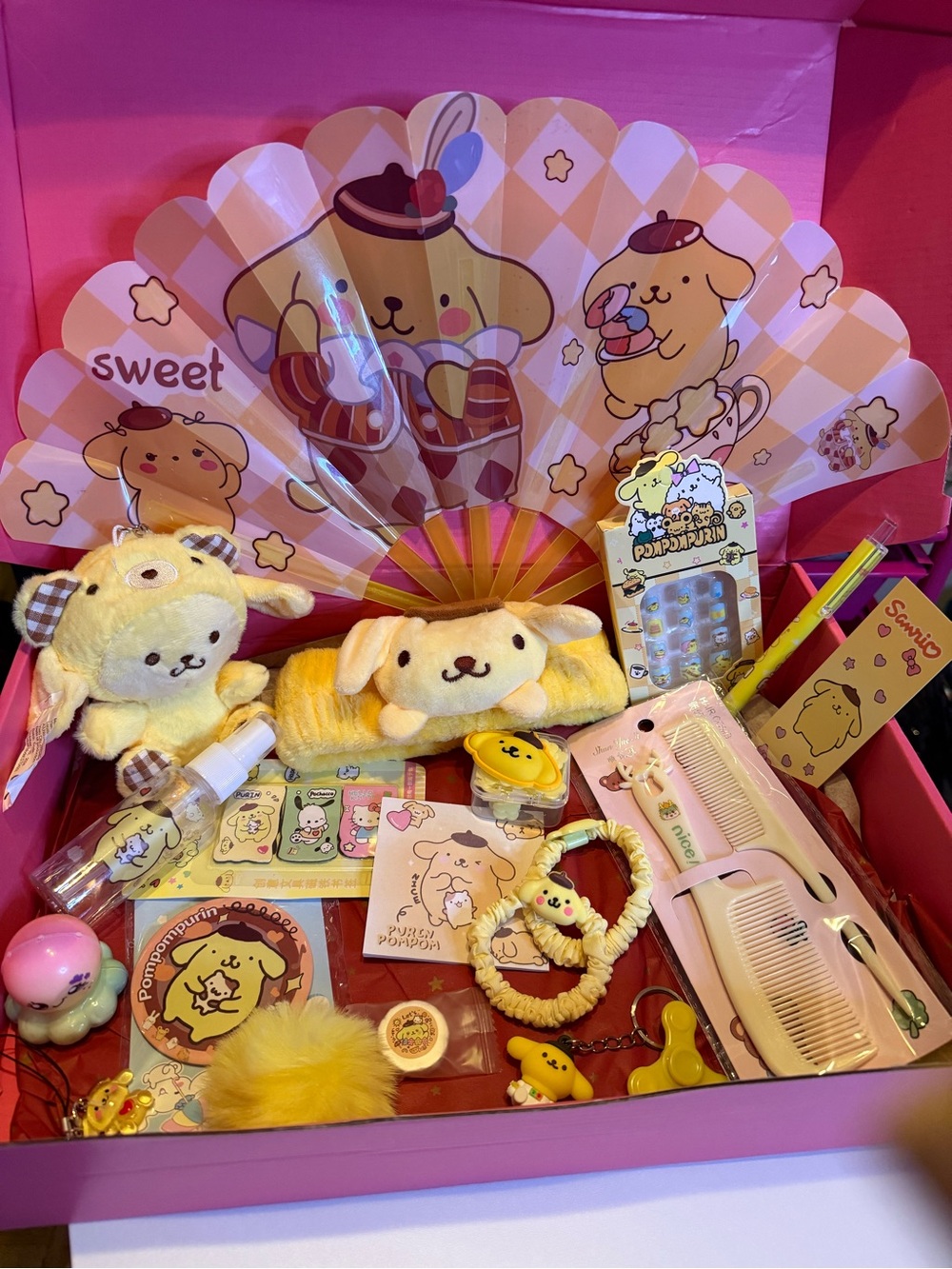 Pompompurin Yellow Sanrio Accessory Bundle Mystery Box 15+ items + free gift